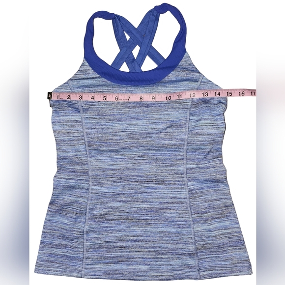 Lululemon Womens Enharten Tank Top Blue Camo Racerback Built-In Bra Sz 8 - Picture 9 of 15